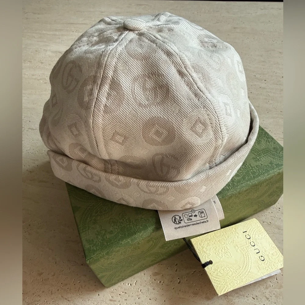 NWT GUCCI GG Kids Jacquard Docker Hat In Ivory Web Elastic Band Sz L / 56cm 💝💖